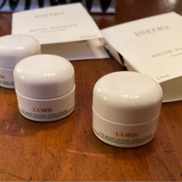 Neiman Marcus samples La Mer renewal oil eye cream Tom Ford parfum,Initio parfum - Picture 3 of 5